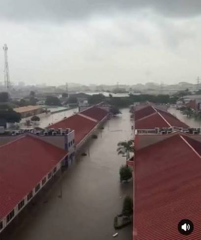 Ghana Digital Centres Suspended All Staff Contracts. The Ministry Said No. images